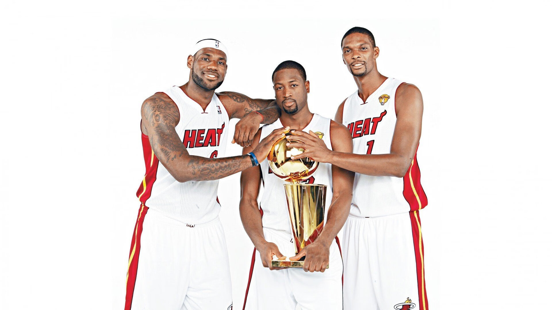 爱游戏电竞官网-西亚卡姆攻防一体猛龙继续刷新纪录，西亚卡姆被指派到猛龙发展联盟球队